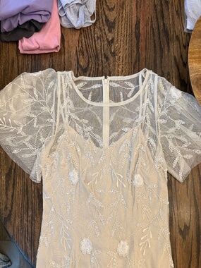 Adrianna Papell Cream Flutter Sleeve Blouse